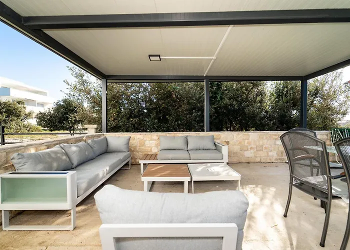 Gorgeous In With Wifi