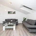 Gorgeous In With Wifi Apartment Bibinje
